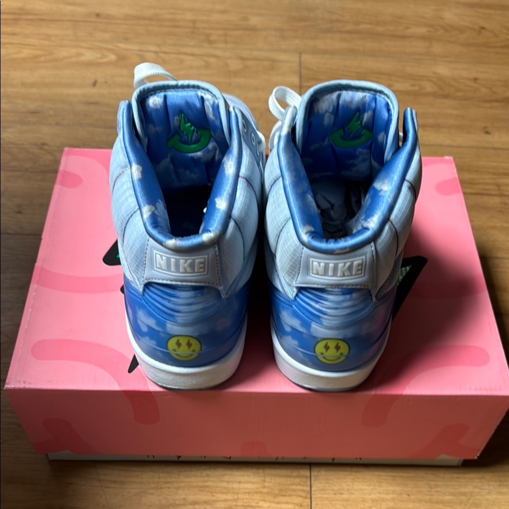 Jordan 2 Retro J. Balvin - Picture 5 of 10